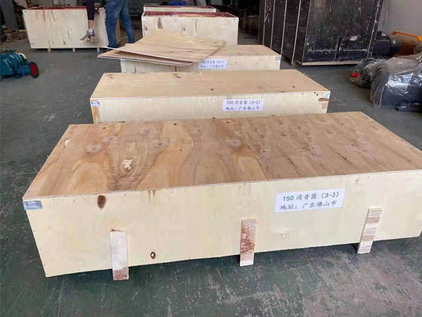 开工啦！发往佛山XQSSR150罗茨鼓风机 30KW4台(图2)